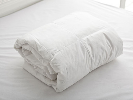 Стеганое одеяло с гусиным пухом Winter 195×215 см - image 2