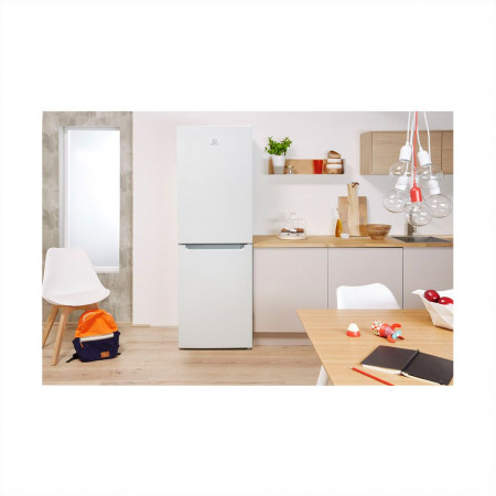 Холодильник Indesit DS4180W - image 5